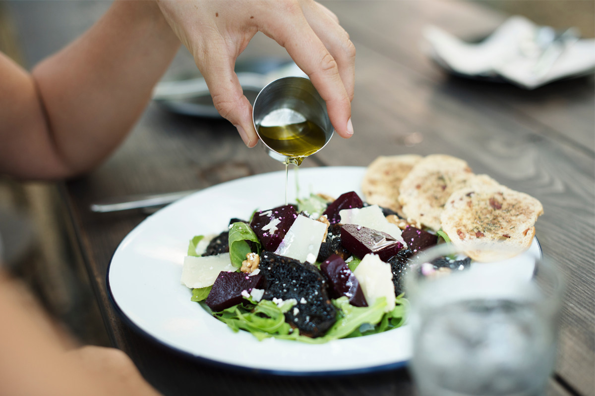How to trick yourself into eating lesser